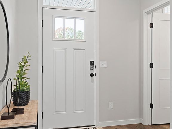 2nd image of 5240 Fountain Ln N