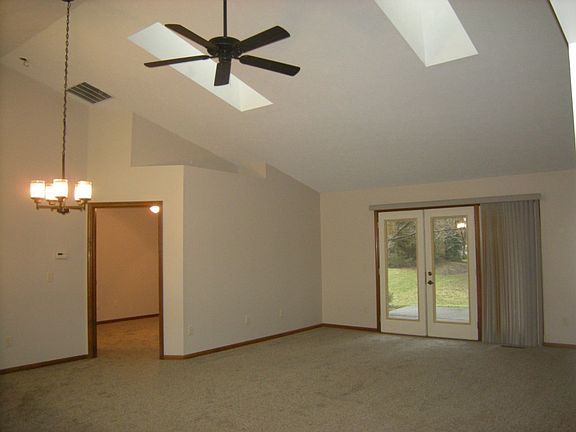 2nd image of 200 Whispering Wind Ct