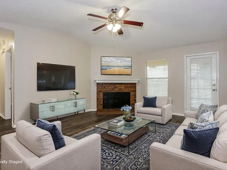 8120 Camelot Rd — Photo 4