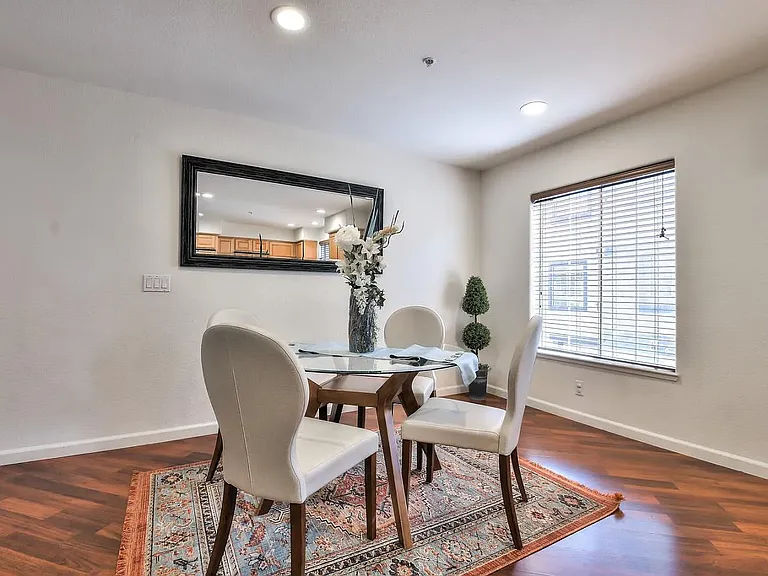 3271 Shiraz Pl — Photo 15