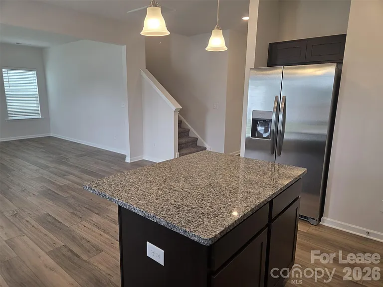 5678 Hagler Loop — Photo 3
