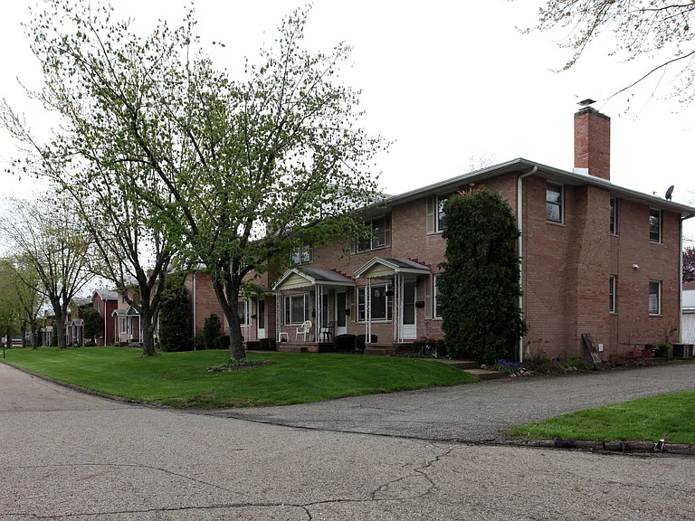 AIY Canton Townhomes — Photo 21