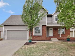 2526 N Crestline Ct, Wichita, KS 67205