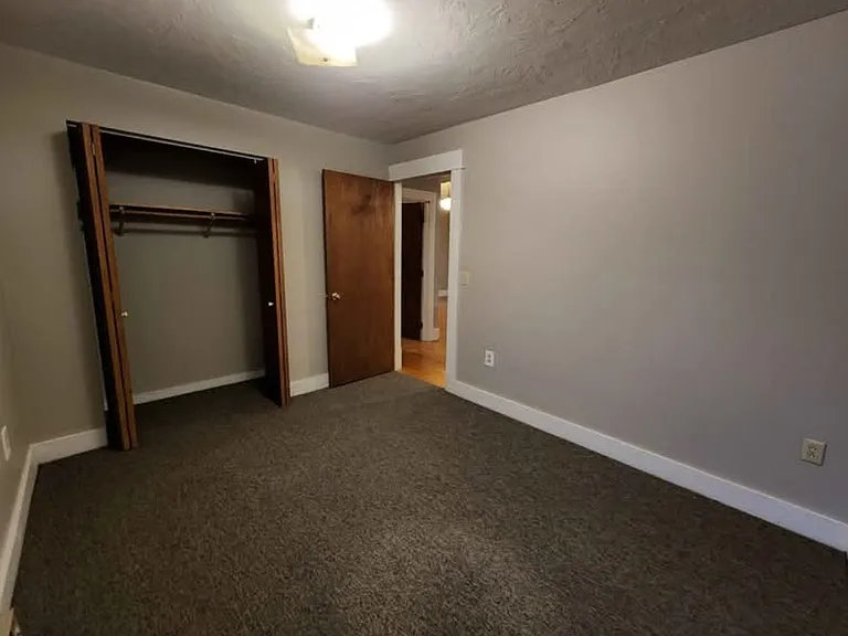 E238 Cleveland St #4 — Photo 7