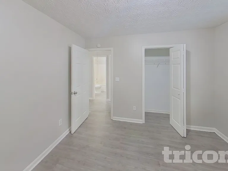 6050 Fieldwood Ln — Photo 11