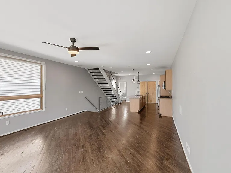 919 Westbrook Dr #A — Photo 2