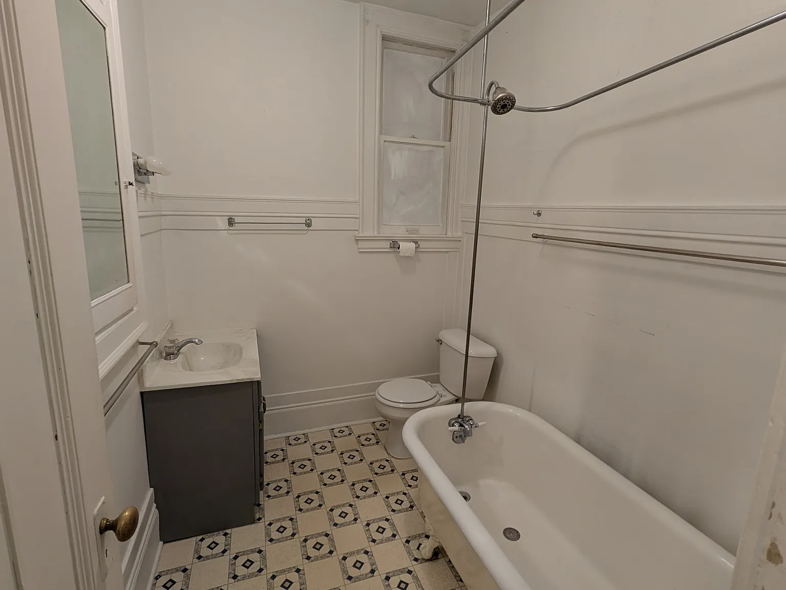1 bed, 470 sqft, $820 — Photo 4