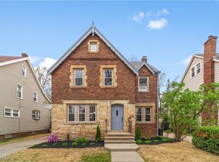 3557 Tullamore Rd, Cleveland Heights, OH 44118