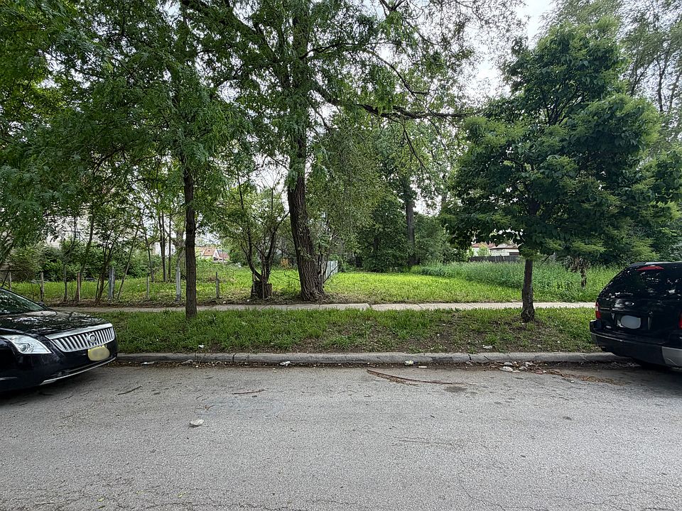 1st image of 6723 S Bishop St