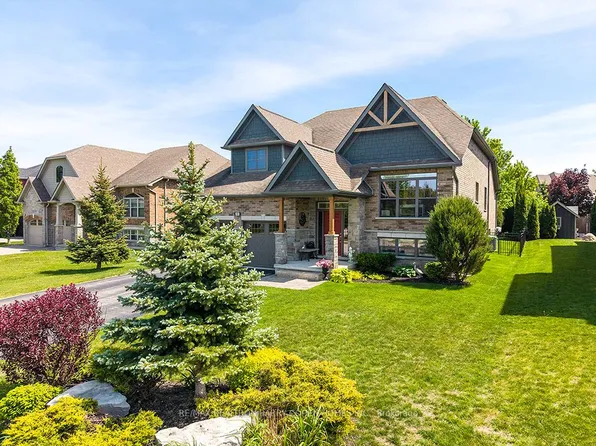 30 Mair Mills Dr, Collingwood, ON L9Y 0A7