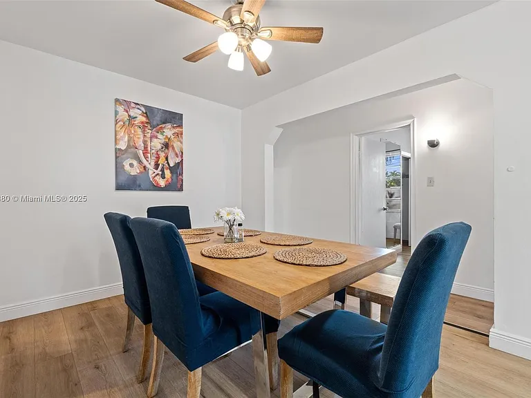 2453 SW 17th St #2453 — Photo 9
