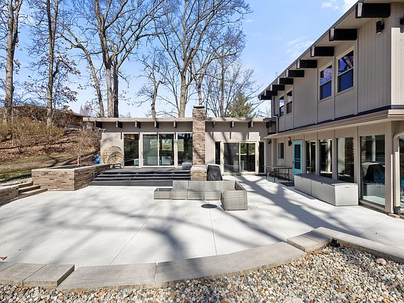 5th image of 5228 Ridgebrook Dr