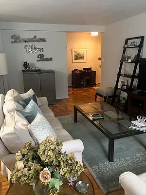 Rented by Century 21 Premier  | media 19