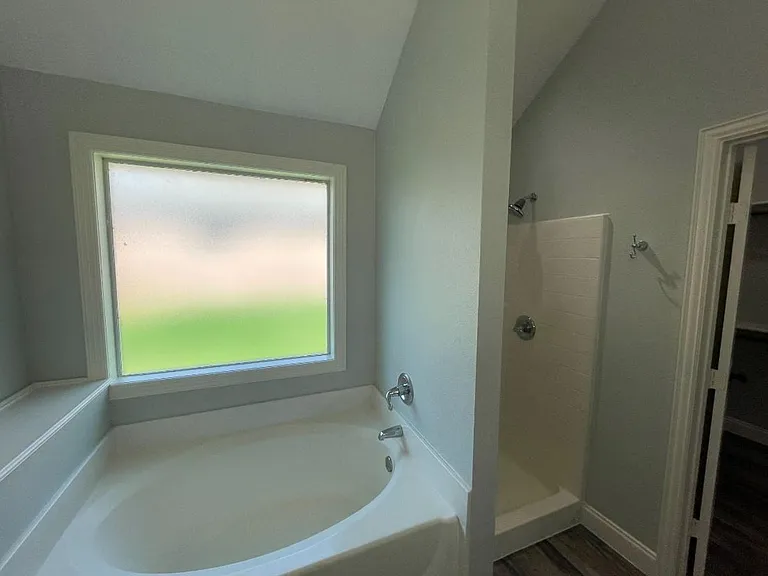 1929 Windowmere Trl — Photo 11