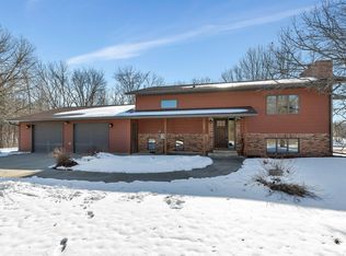 15548 Old Lake Rd, Paynesville, MN 56362