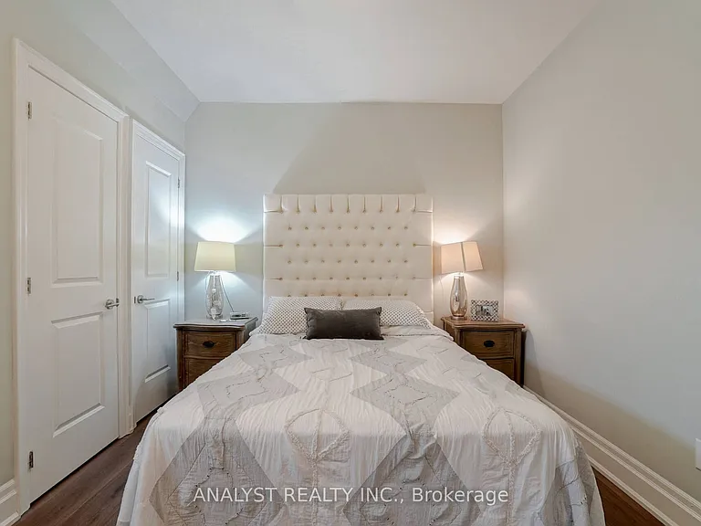 10425 Islington Ave #218 — Photo 23