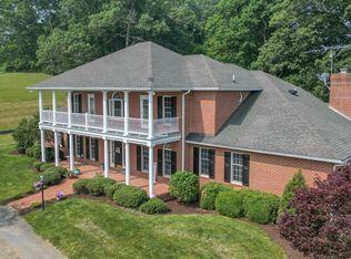 873 Huff Rd, Fincastle, VA 24090