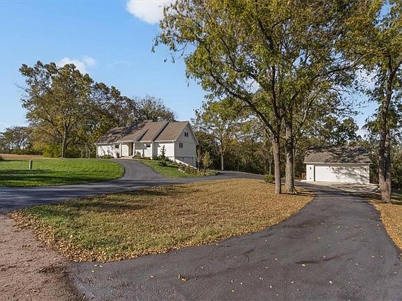 2nd image of 13225 Kimberly Cir