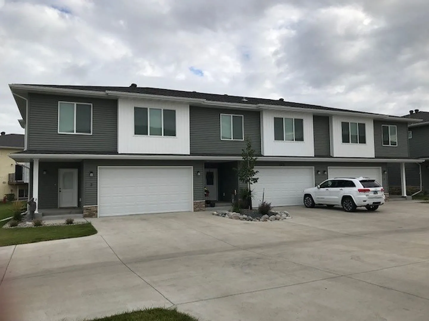 3375 Prairie Heights Way — Photo 1