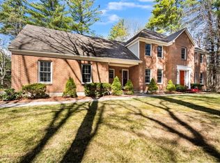 20 Jackson Sq, Bedford, NH 03110