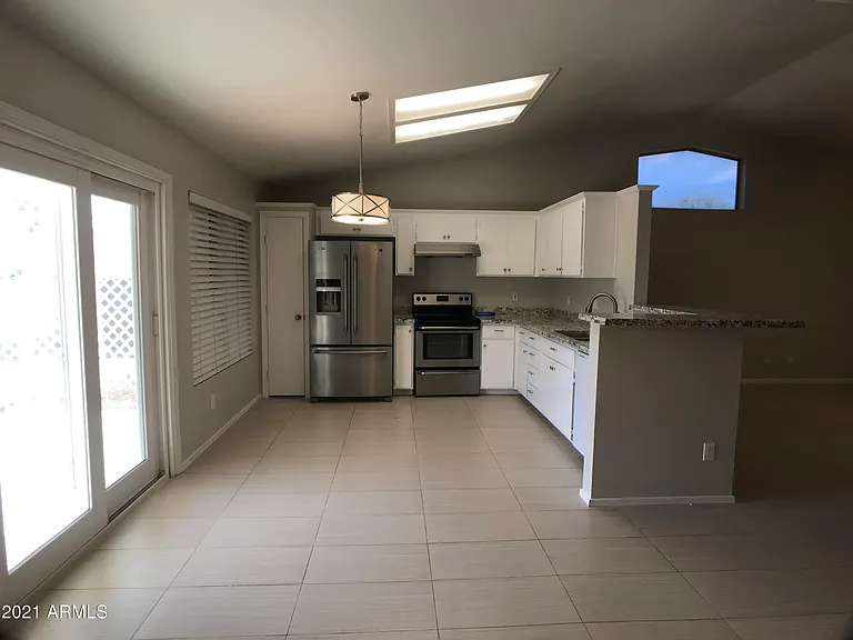 381 E Bart Dr — Photo 7