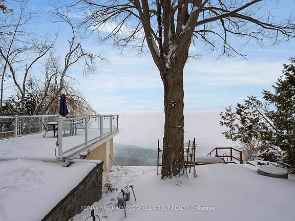 3rd image of 3595 Glenhaven Beach Rd