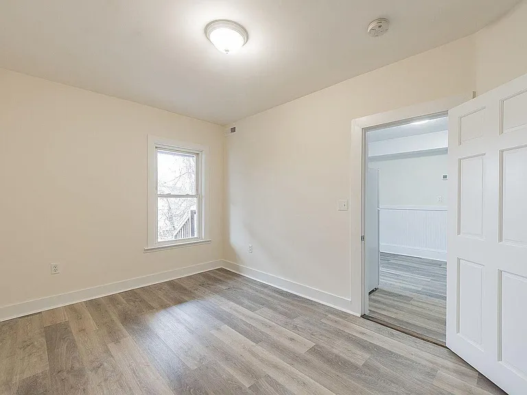 680 Harvard St #2 — Photo 14