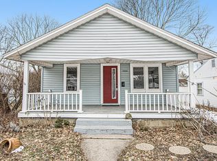 3304 Lowden St, Kalamazoo, MI 49008