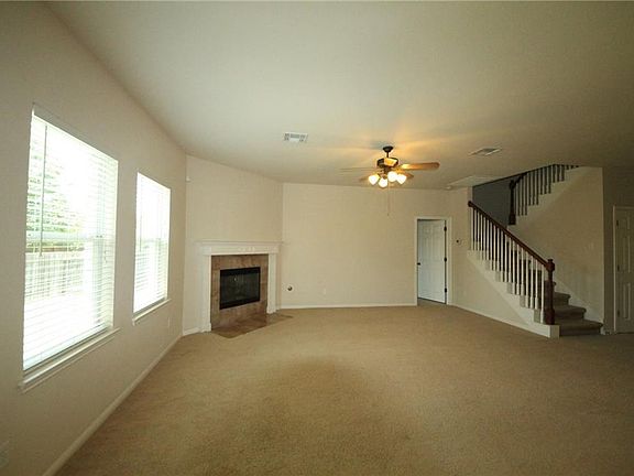 3rd image of 9521 Stanwich Dr