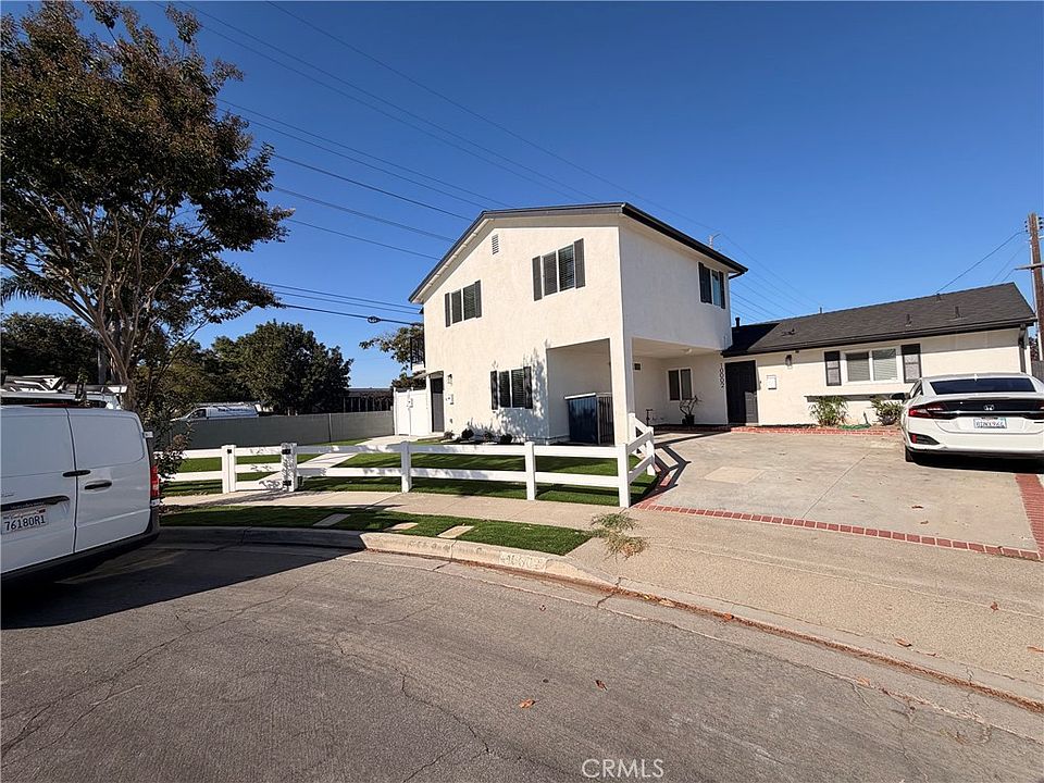1st image of 10006 Saint Stephen Cir