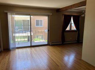 6113 W 64th Pl #17-4, Chicago, IL 60638