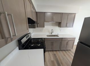 8164 Ralston Ct #B, Crown Pt, IN 46307