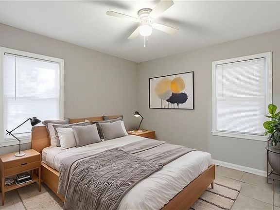 5th image of 2275 Old Spring Rd SE