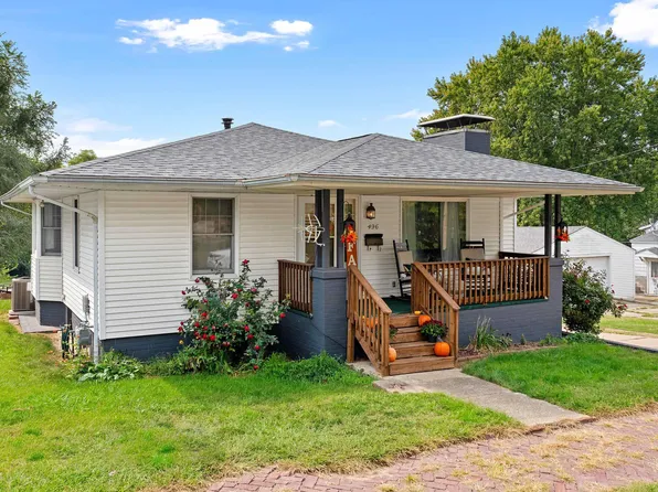 496 W Chestnut St, Canton, IL 61520