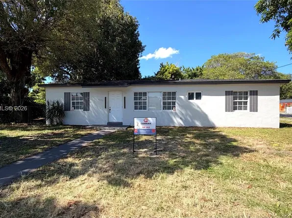 16220 NW 28th Pl, Miami Gardens, FL 33054