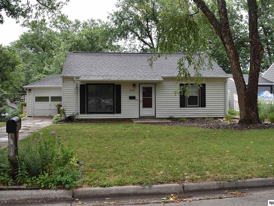 1st image of 2900 S 42nd St