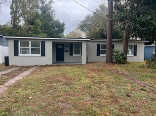 3447 Inwood Cir E, Jacksonville, FL 32207