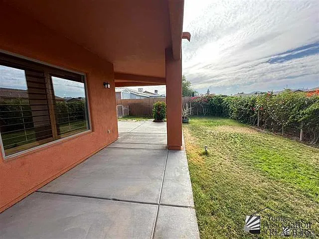 11857 E 27th Pl — Photo 25
