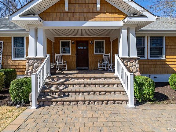 5th image of 14 Cedar Street