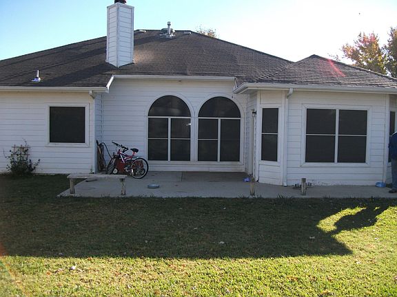 4th image of 6408 Saint Alban Ct