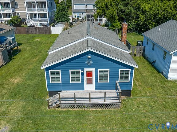 2nd image of 3 Lighthouse Dr