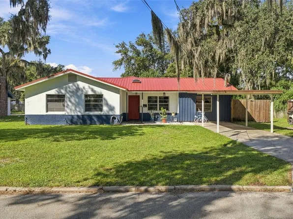507 OAKWOOD STREET, CRESCENT CITY, FL 32112