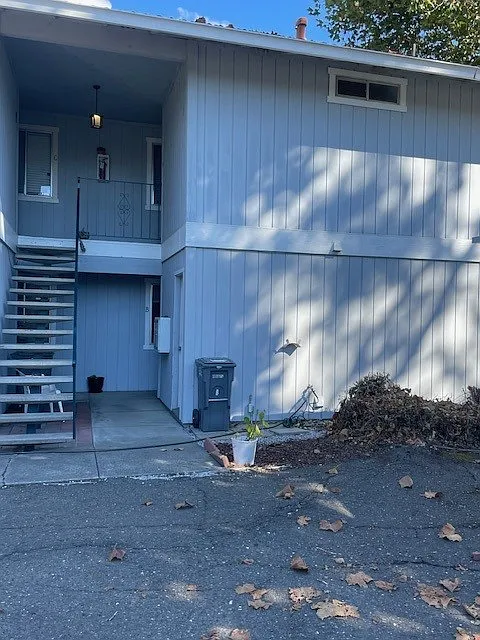 1 bed, 900 sqft, $2,000 — Photo 1