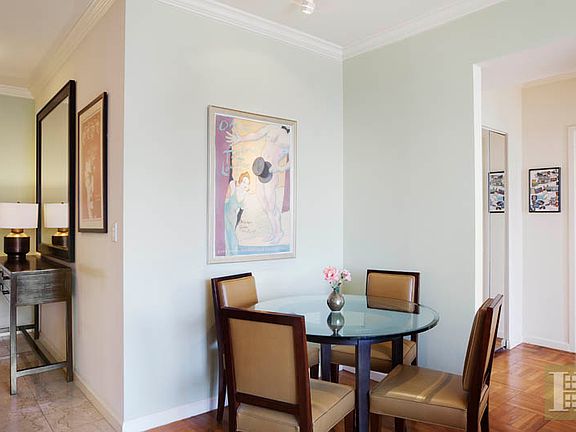 4th image of 111 W 67th St APT 41B