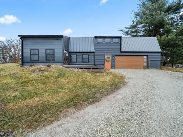 3805 Botson Ln, Cambridge, OH 43725