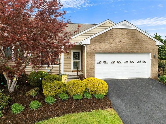 2nd image of 150 Slate Creek Dr