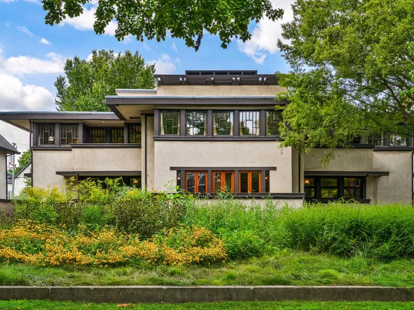 611 N Kenilworth Ave, Oak Park, IL 60302