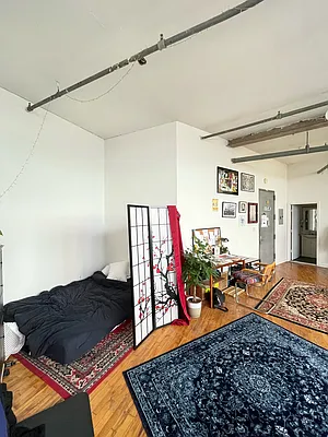 Rented by Garden Management | media 33