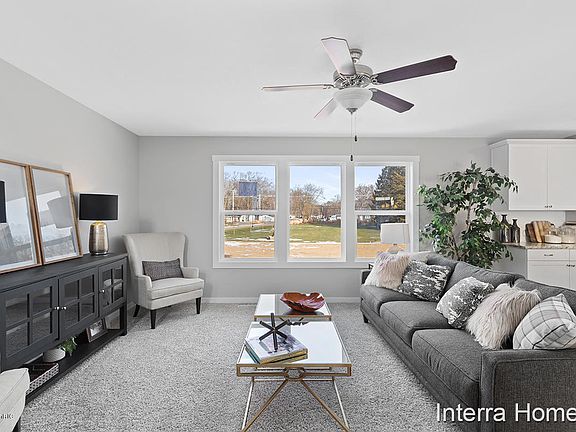 2nd image of 2066 Poplar Ct #44