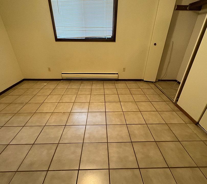 1st image of 1728 La Crescent St #51